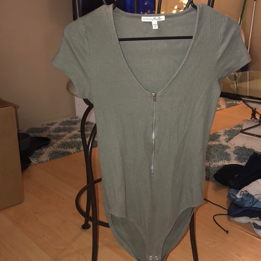 EXPRESS Olive Green bodysuit size small